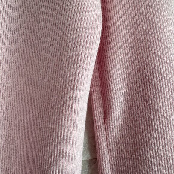 Burberry Small Pink Wool Equestrian Patch Turtleneck - Picture 10 of 16